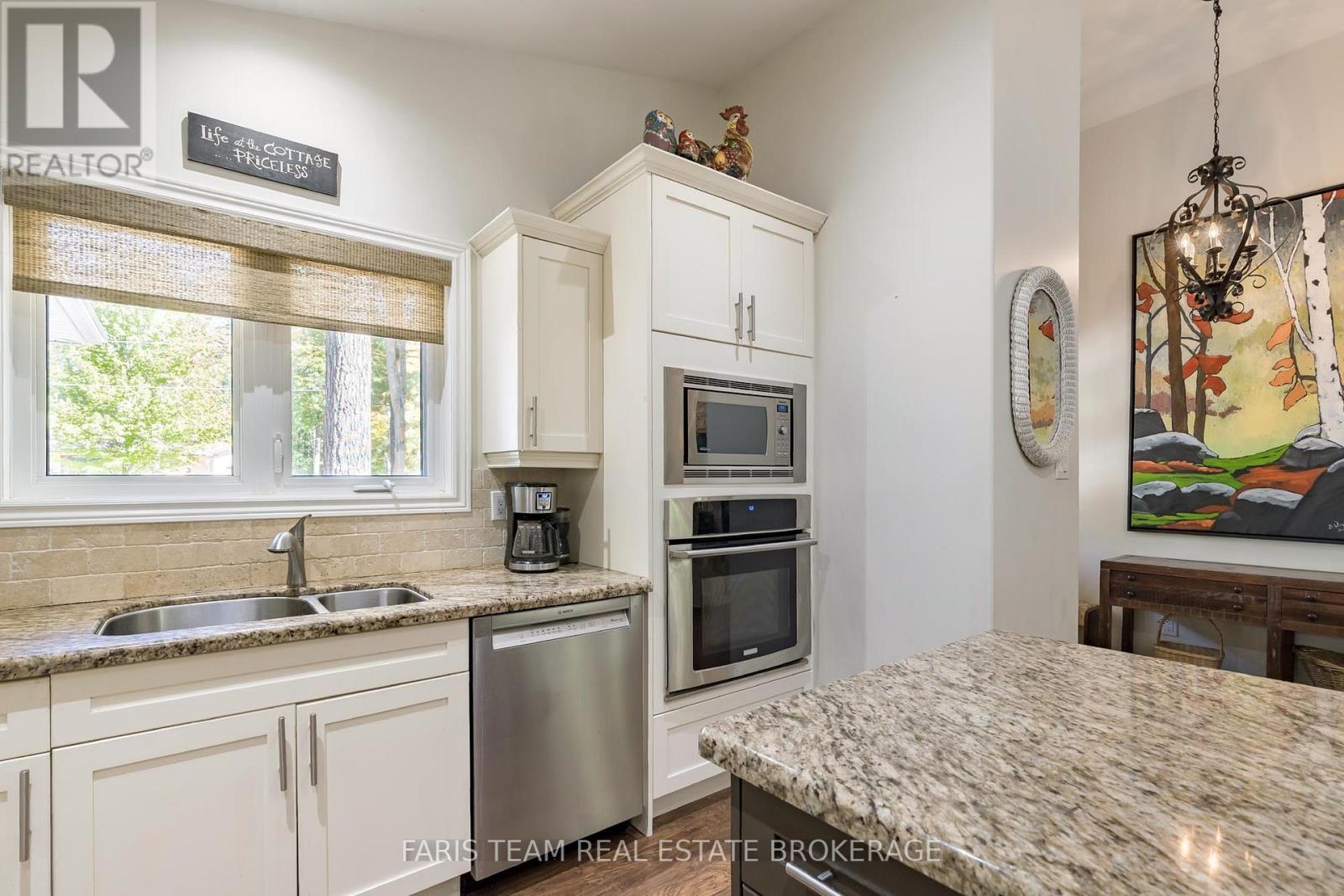 15 Rosemary Road, Tiny, ON photo 9
