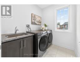 1493 Ford Strathy Crescent, Oakville, ON L6H3W9 Photo 23