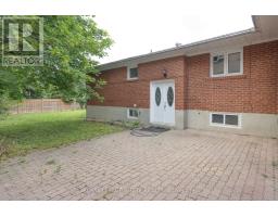 Recreational, Games room - 159 Church Street, Toronto, ON M9N1N6 Photo 6