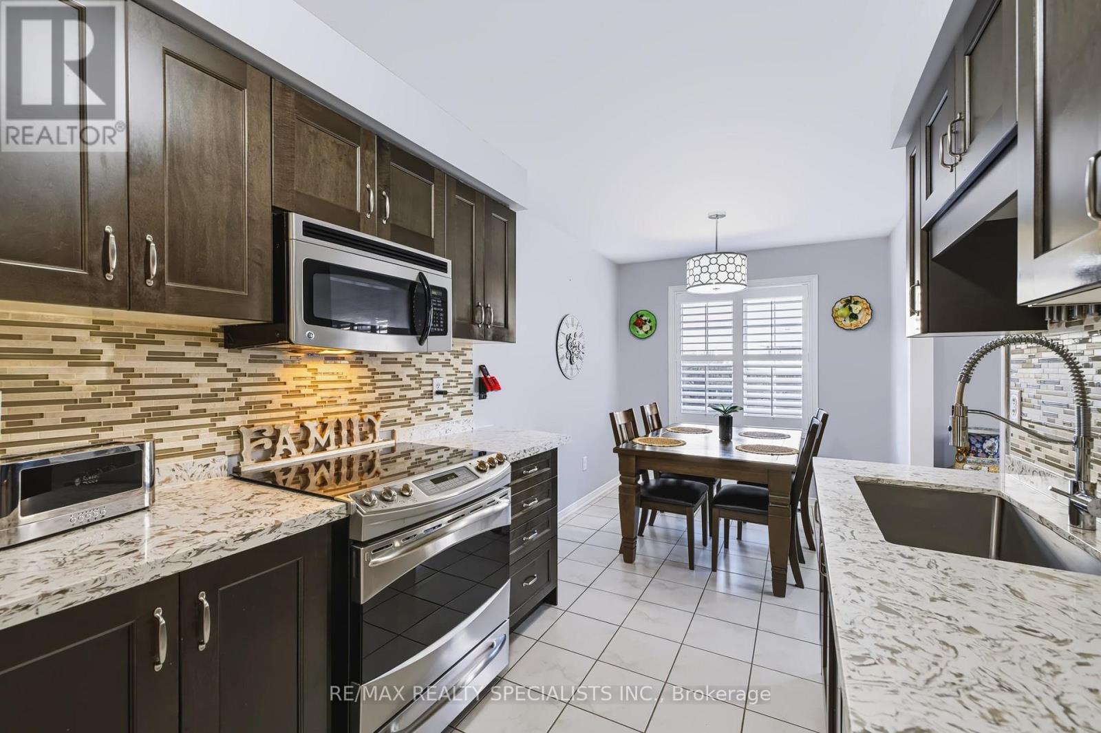 1379 BRANDON TERRACE - 16