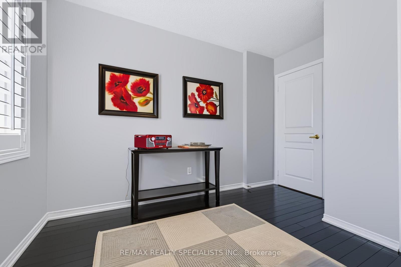 1379 BRANDON TERRACE - 27