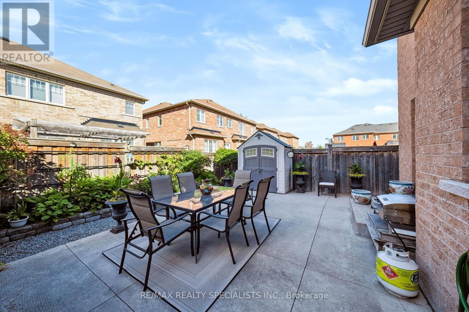 1379 Brandon Terrace, Milton, ON photo 39