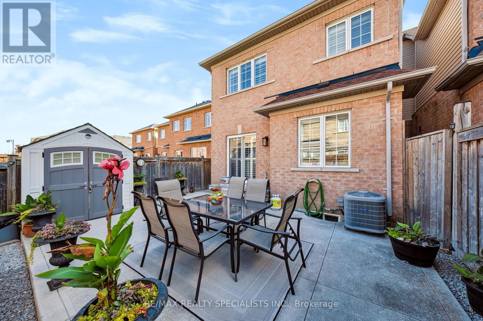 1379 Brandon Terrace, Milton, ON photo 40