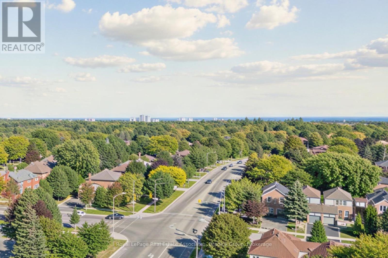 Ph2- 1905 Pilgrims Way, Oakville, ON