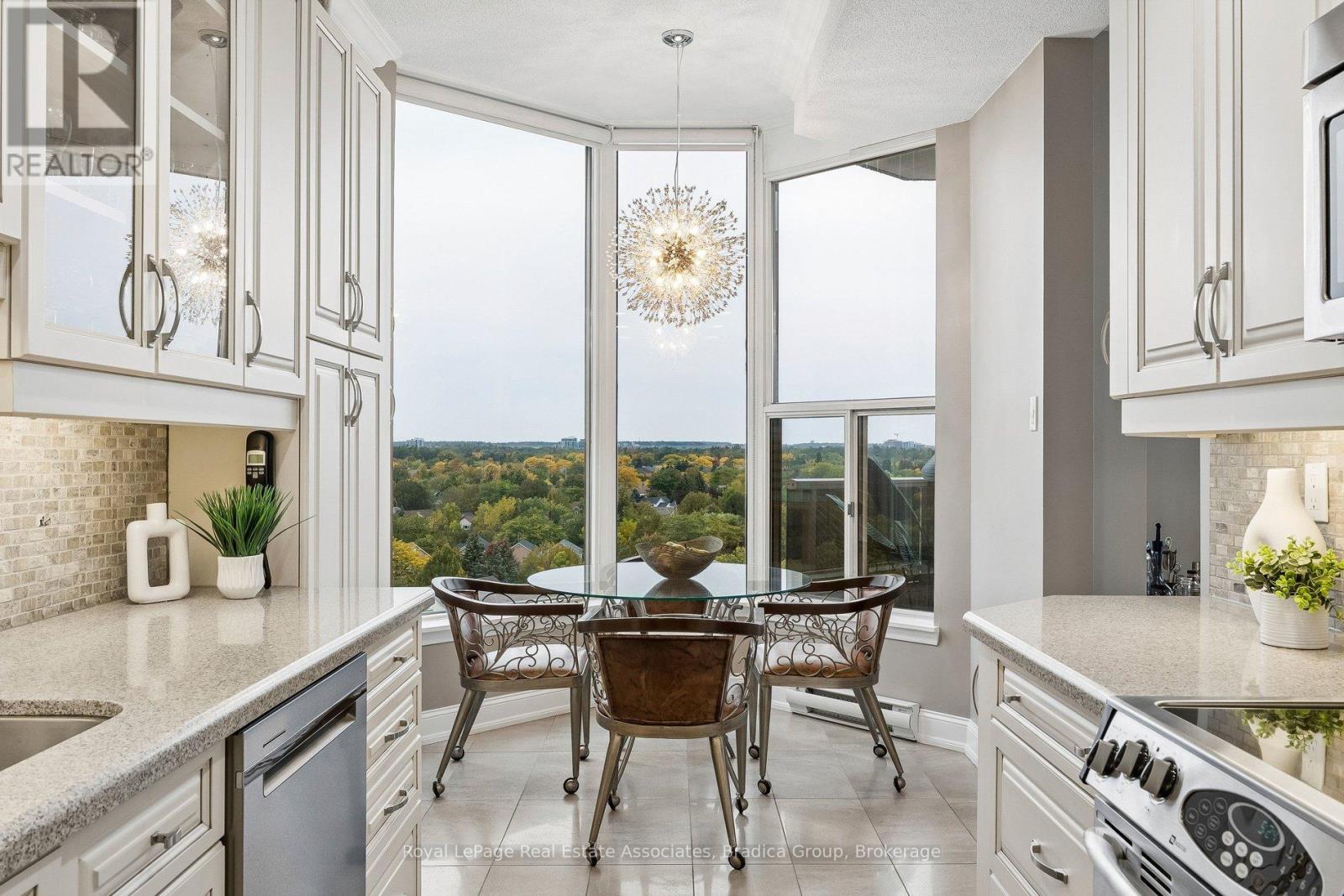 Ph2- 1905 Pilgrims Way, Oakville, ON photo 21