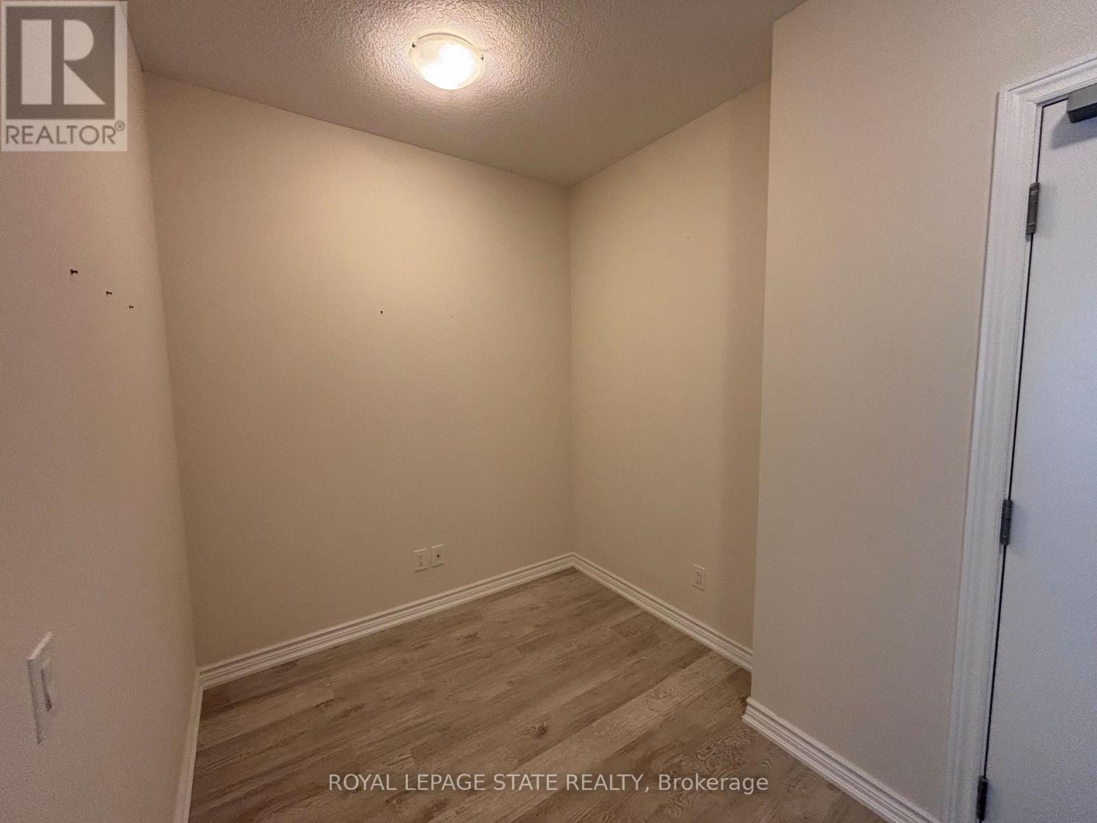 #309 40 ESPLANADE LANE - Image 12