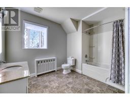 Porch - 68 Cottage Street, Pictou, NS B0K1H0 Photo 15