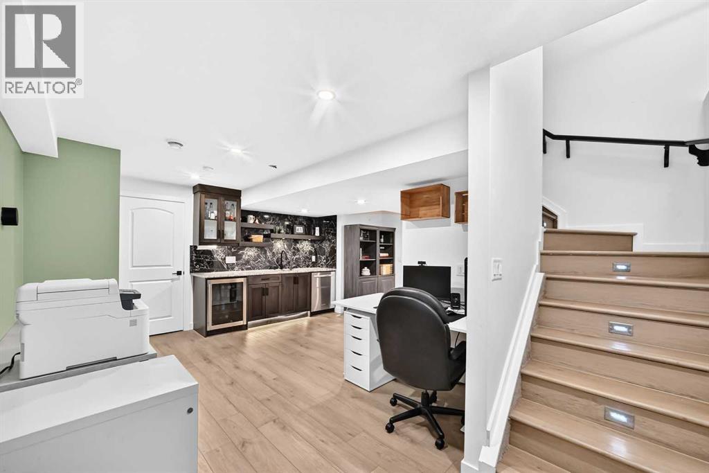 128 Ravenskirk Close SE - Image 38