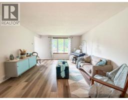 2pc Ensuite bath - 2623 Kaymar Crescent, Sarnia, ON N0N1C0 Photo 7
