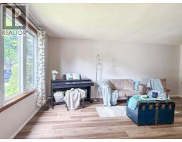 4pc Bathroom - 2623 Kaymar Crescent, Sarnia, ON N0N1C0 Photo 6