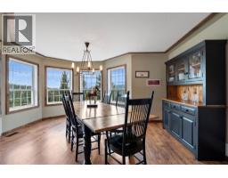 Dining room - 5809 Beech Road, Merritt, BC V1K1M6 Photo 13