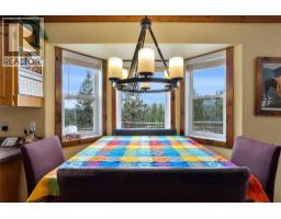 Dining nook - 5809 Beech Road, Merritt, BC V1K1M6 Photo 10