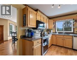 5809 Beech Road, Merritt, BC V1K1M6 Photo 48