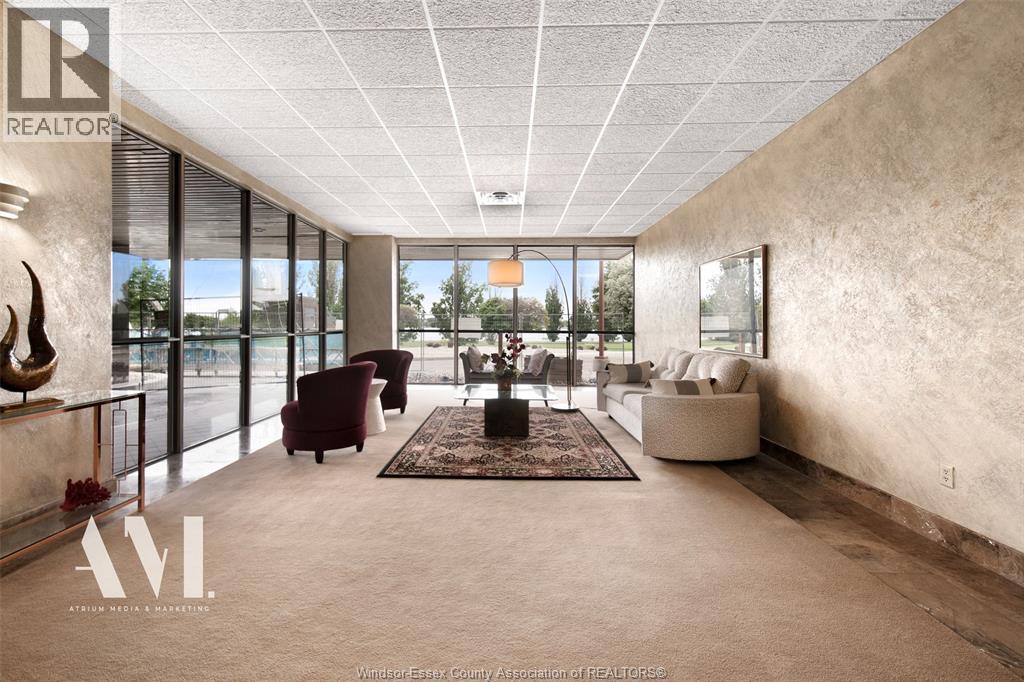 5151 RIVERSIDE DRIVE E - 2