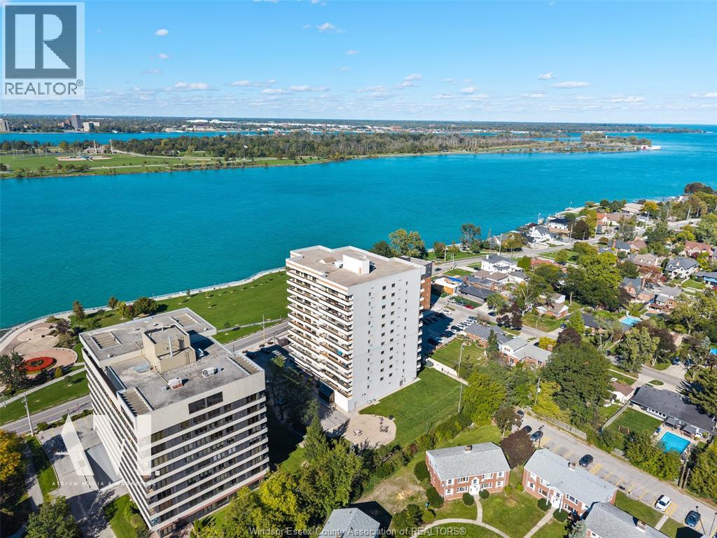 5151 RIVERSIDE DRIVE E - 35