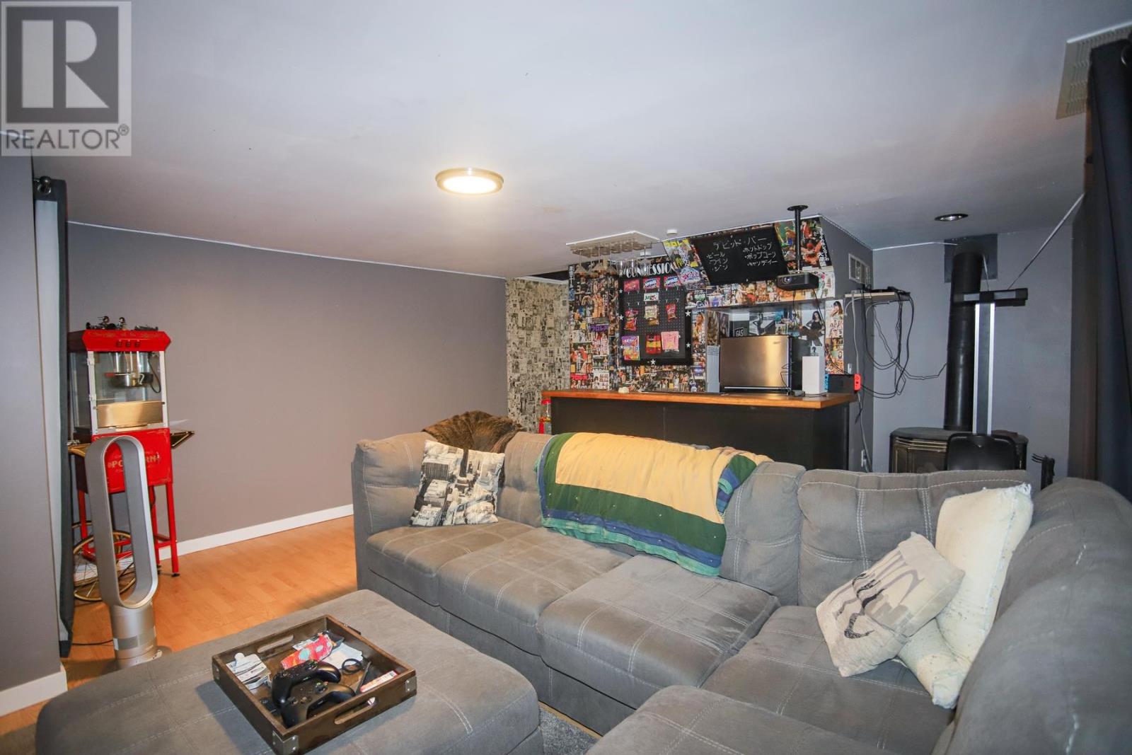 35 Broadview DR - 28