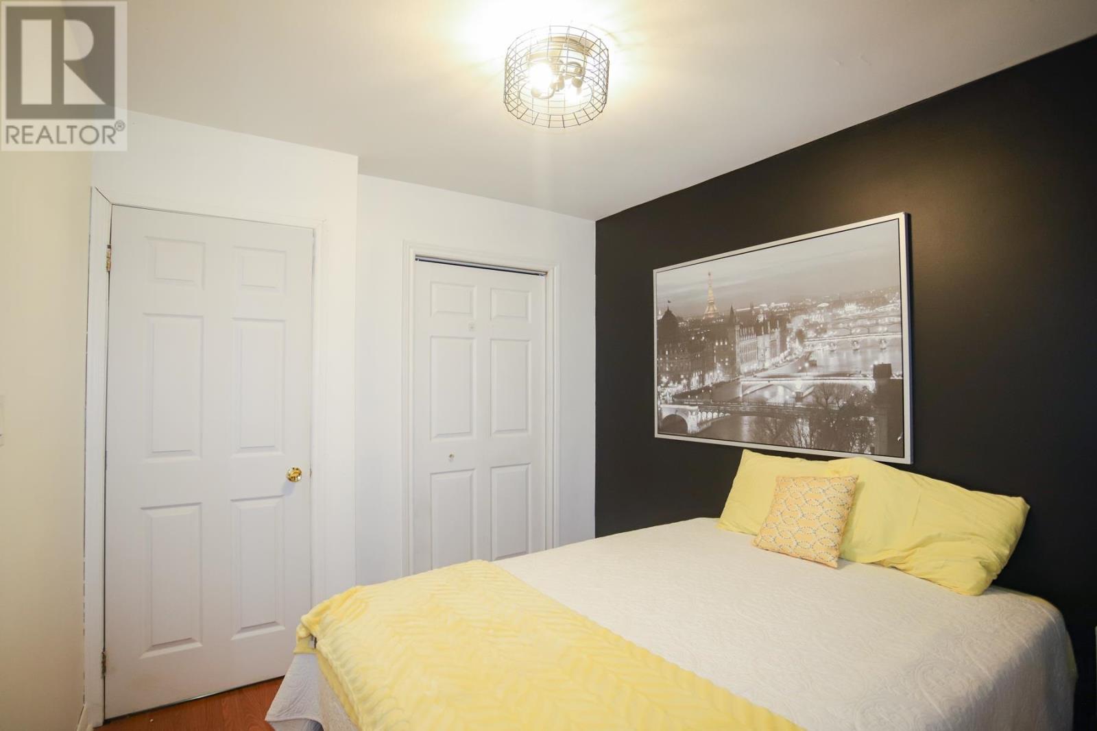 35 Broadview DR - 21