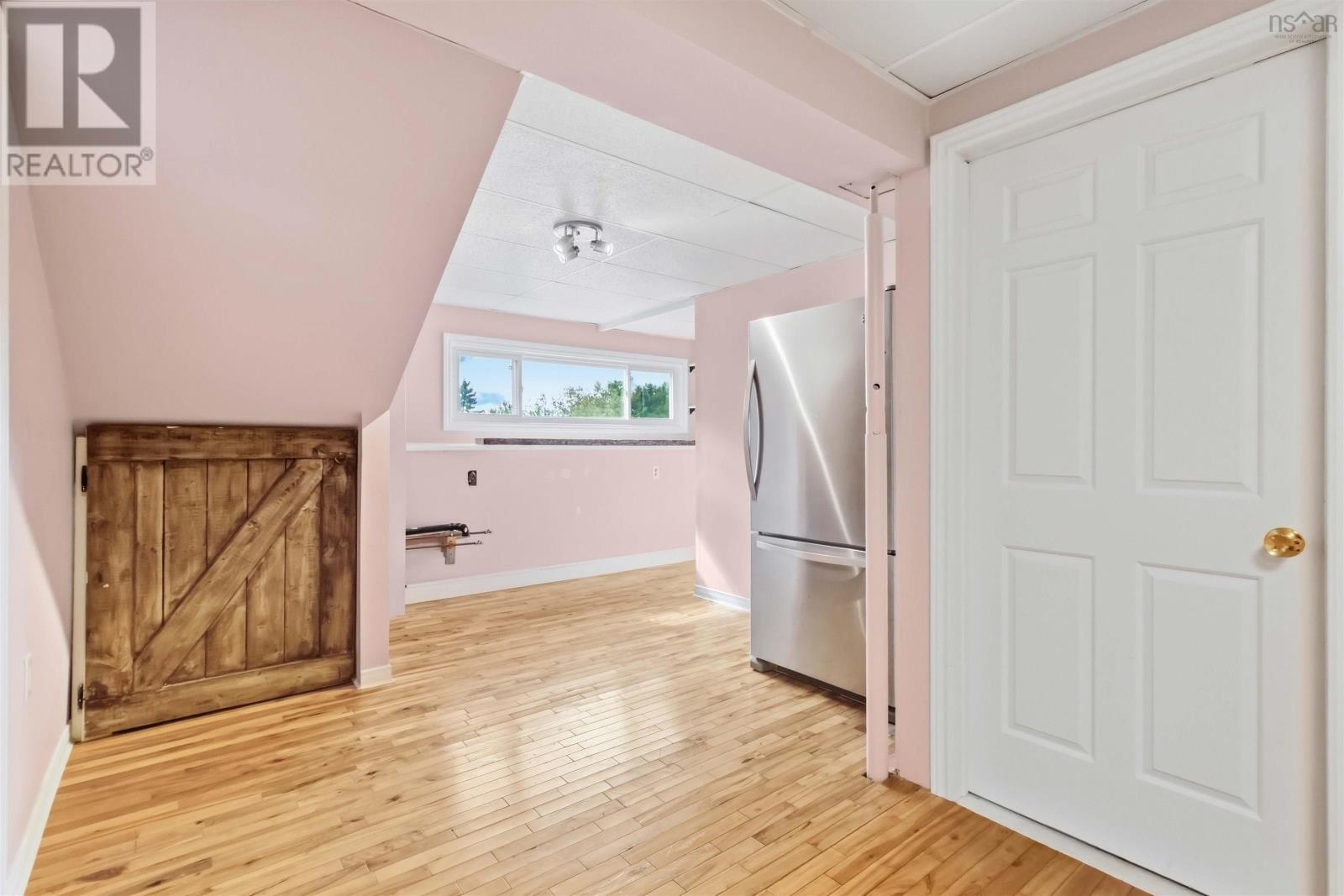 75 Kaye Street - 13