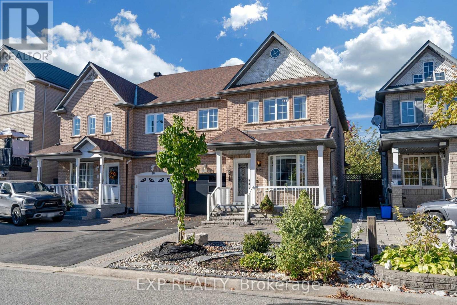 96 GRAND VALLEY BOULEVARD - 4