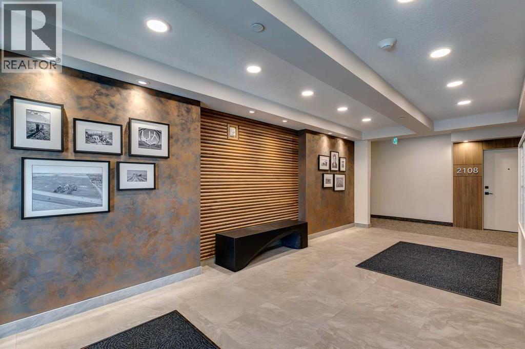 #2202 100 Banister Drive - 17