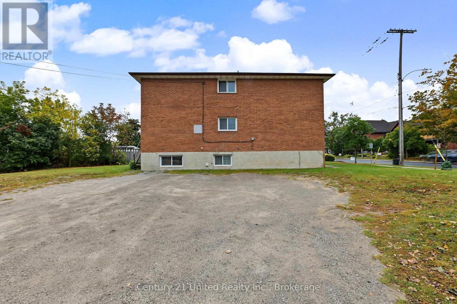 198 Aylmer Street North, Peterborough, ON photo 34