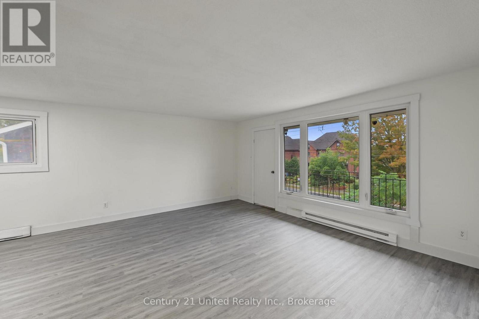 198 AYLMER STREET N - 4