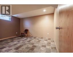 93 Park Meadows Court Se, Medicine Hat, AB T1B4C3 Photo 30