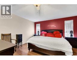 93 Park Meadows Court Se, Medicine Hat, AB T1B4C3 Photo 18