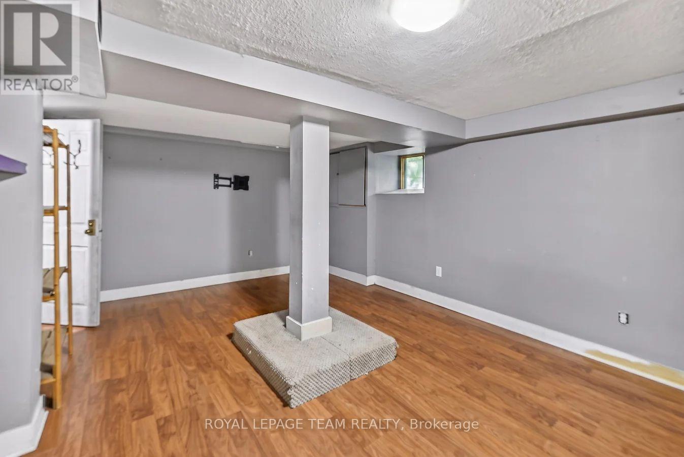 Commercial Condos for Rent in Ottawa – 1 – 19 DESJARDINS AVENUE, Ottawa – By Peter Sagos - Image 11
