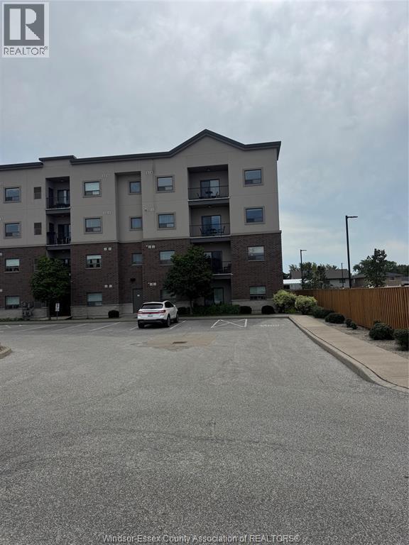 #211 8475 WYANDOTTE STREET East - 2