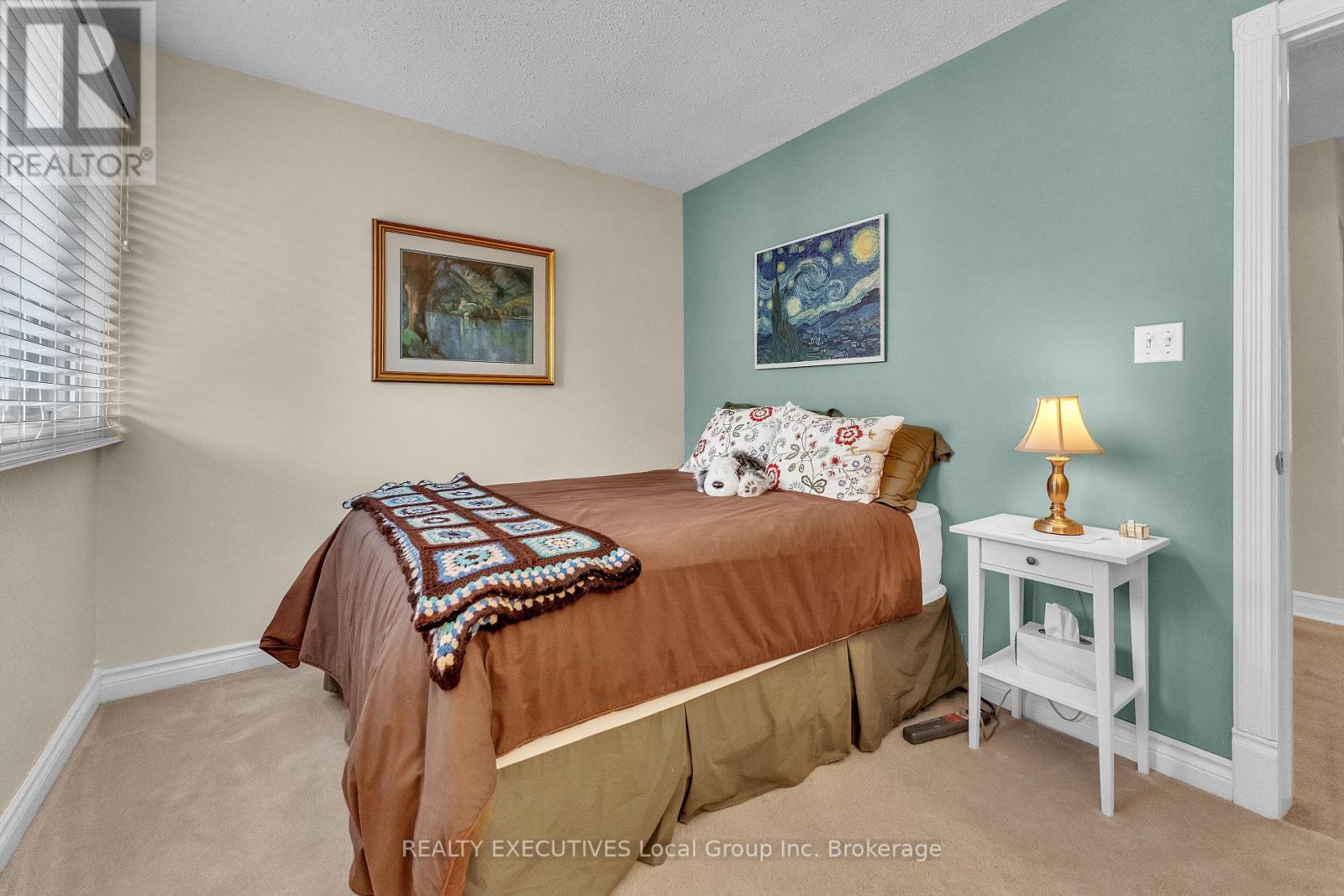 #7 555 MAIN STREET S - Image 32