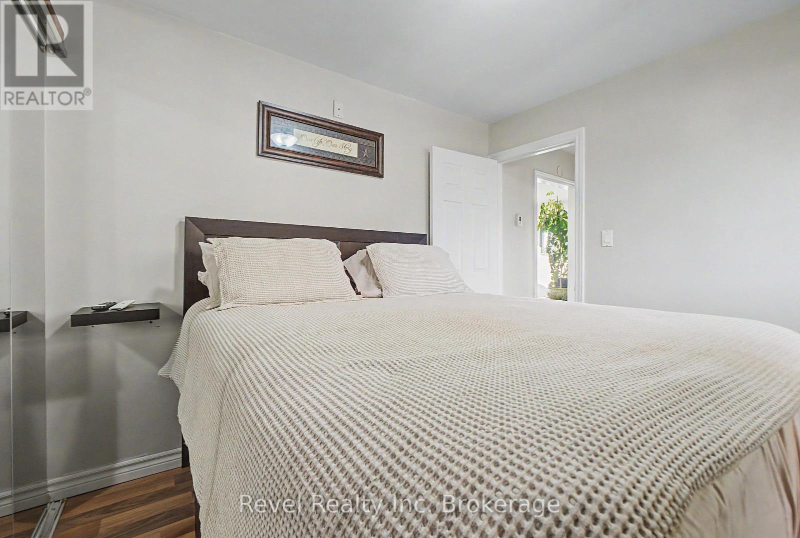204 DELAWARE AVENUE - Image 17
