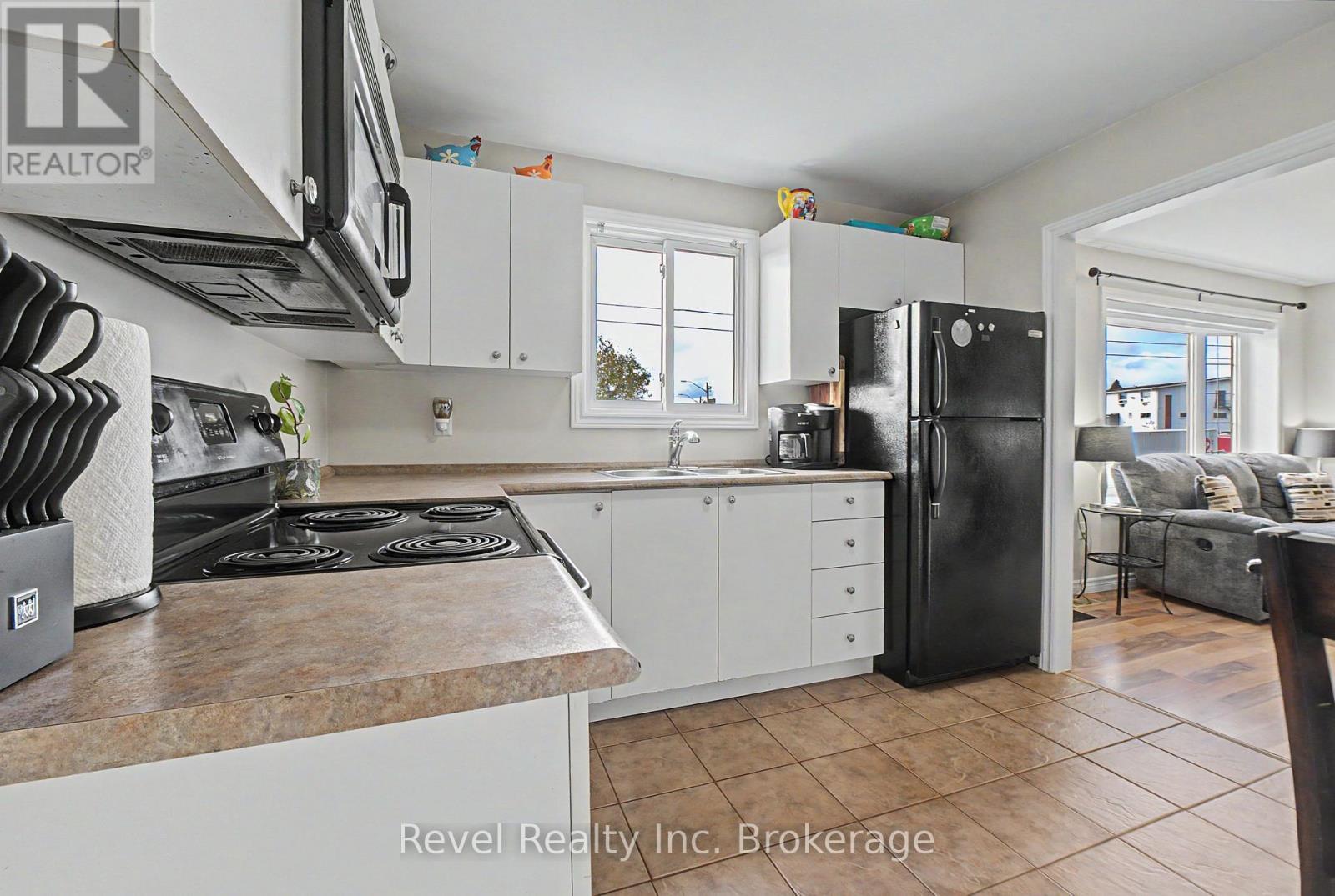 204 DELAWARE AVENUE - 7