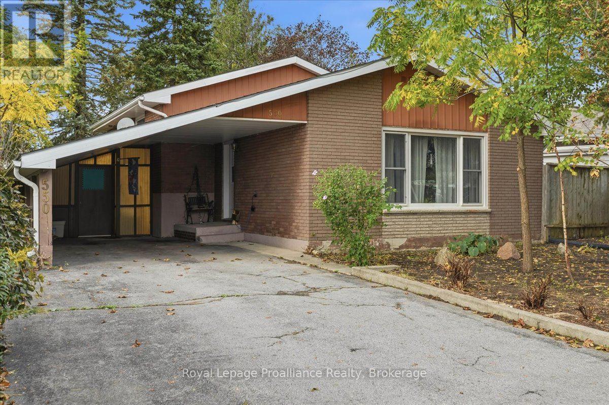 550 Victoria Avenue, Belleville, ON photo 4