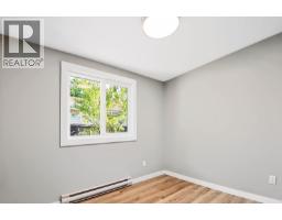 1413 Sunshine Coast Highway, Gibsons, BC V0N1V5 Photo 18