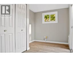 1413 Sunshine Coast Highway, Gibsons, BC V0N1V5 Photo 20