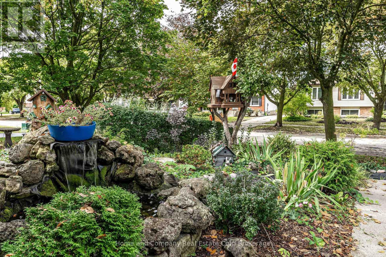 69 NETHERCOTT DRIVE - 34
