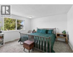 8, 330 Canterbury Drive Sw, Calgary, AB T2W1H6 Photo 11