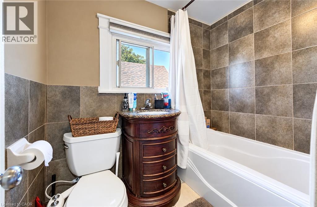 3 CRAIGMILLER Avenue - 11