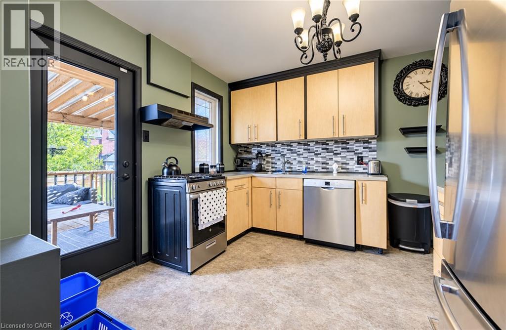 3 CRAIGMILLER Avenue - 4
