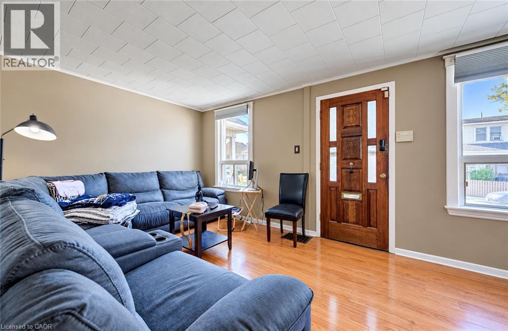 3 CRAIGMILLER Avenue - 8