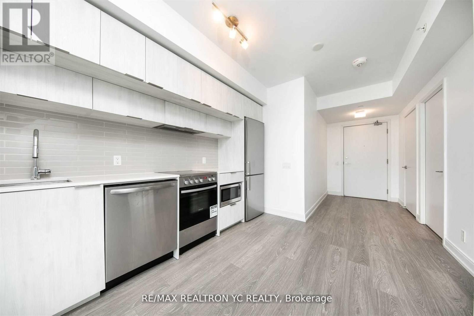 #4007 181 DUNDAS STREET E - 6