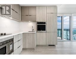 3708 - 39 Roehampton Avenue, Toronto, ON M4P0G1 Photo 6