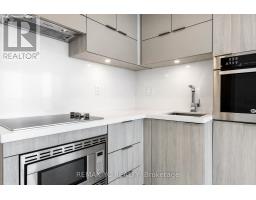3708 - 39 Roehampton Avenue, Toronto, ON M4P0G1 Photo 7