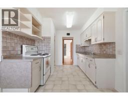 100 Westminster Drive SW - photo 9