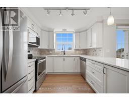 Bedroom 2 - 304 - 21 Brookhouse Drive, Clarington, ON L1B0V4 Photo 6