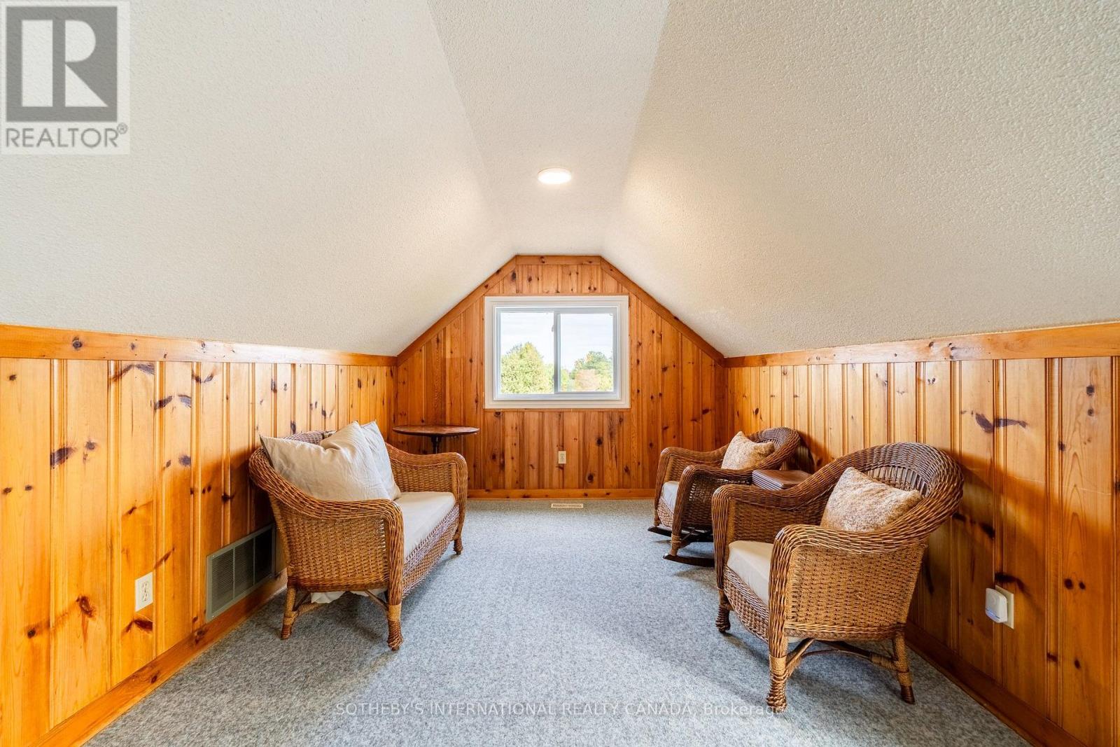 6055 17TH SIDE ROAD - 23
