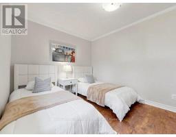 12 Sir Pellias Terrace, Markham, ON L3P2Z8 Photo 16