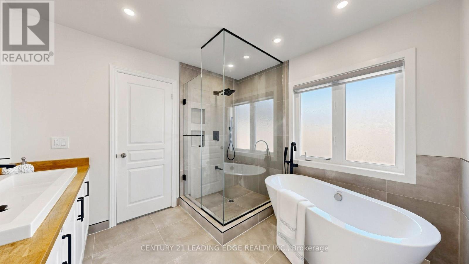 80 MARIA ROAD - 31