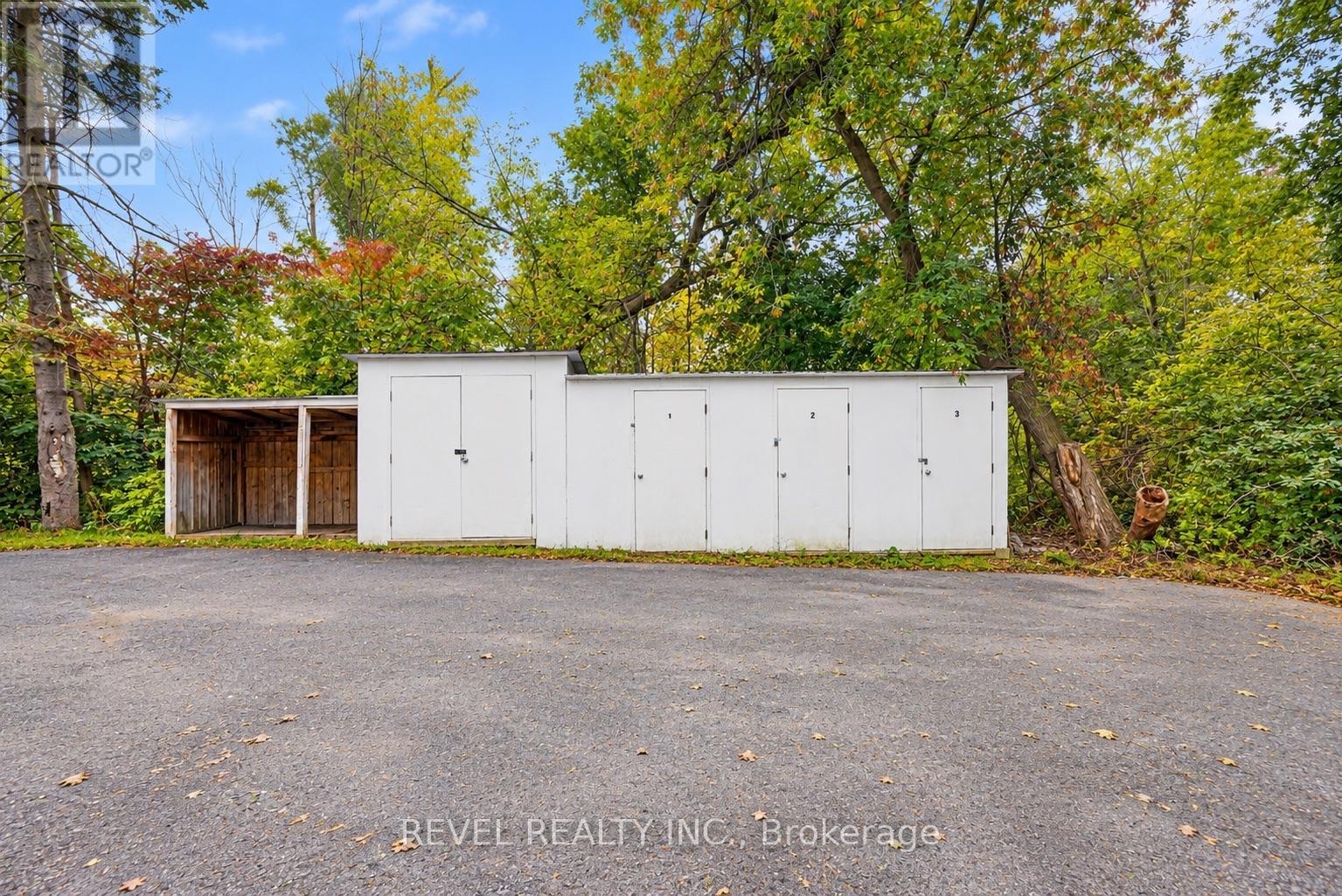 138 INNISFIL STREET - 11